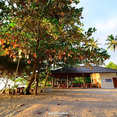 Baanchaylay Resort Khanom Kültér fotó